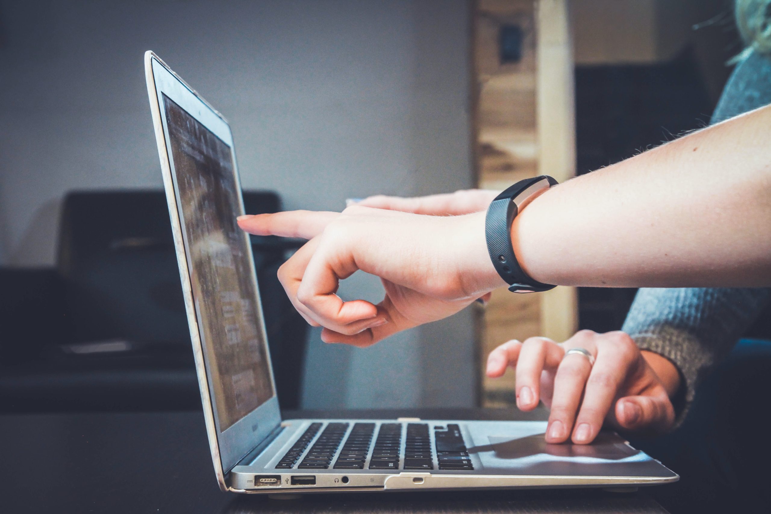 12 Important Factors To Help You Select The Best CRM (Part 1 of 2)